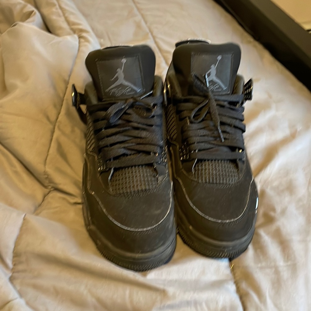Jordan 4